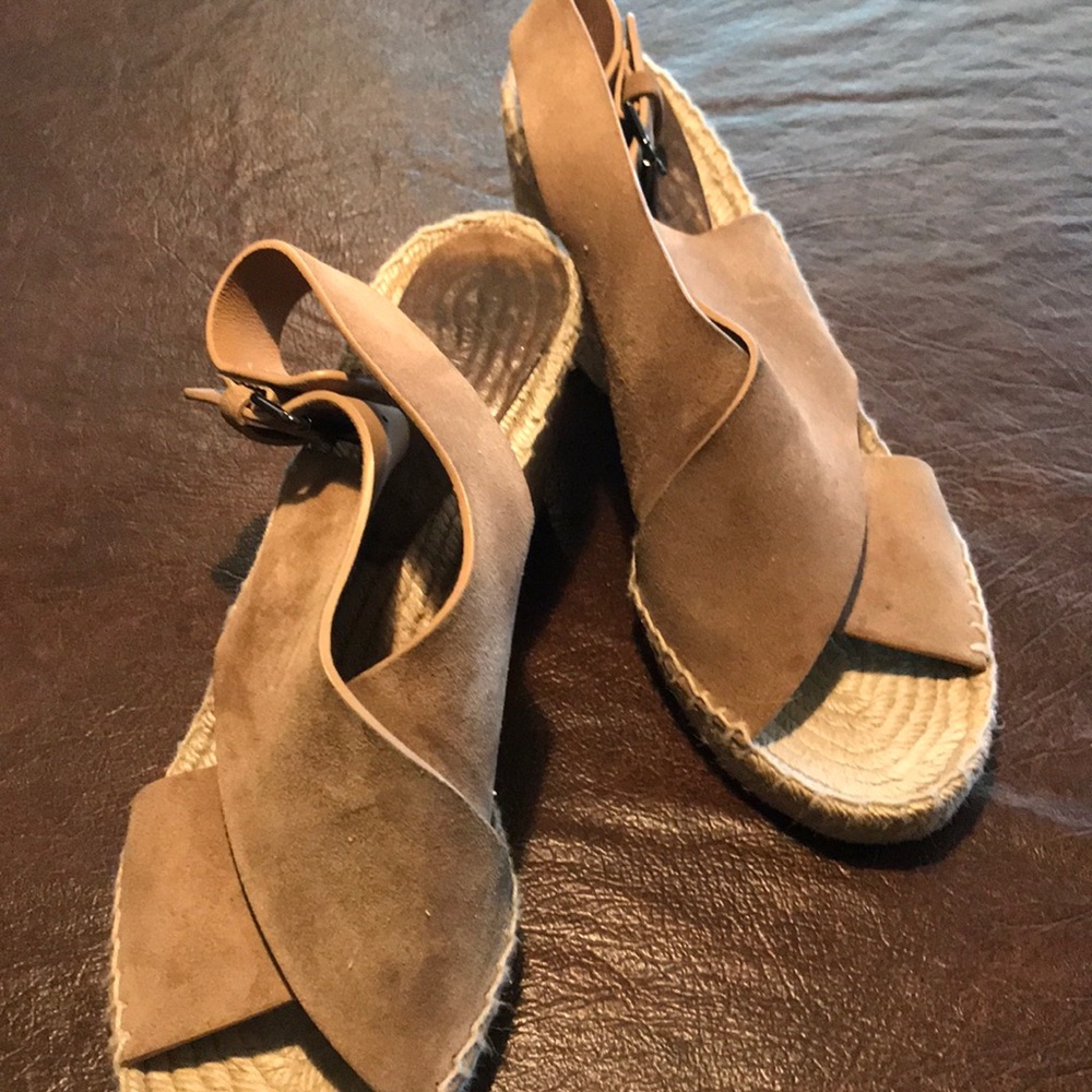 Suede Vince sandals